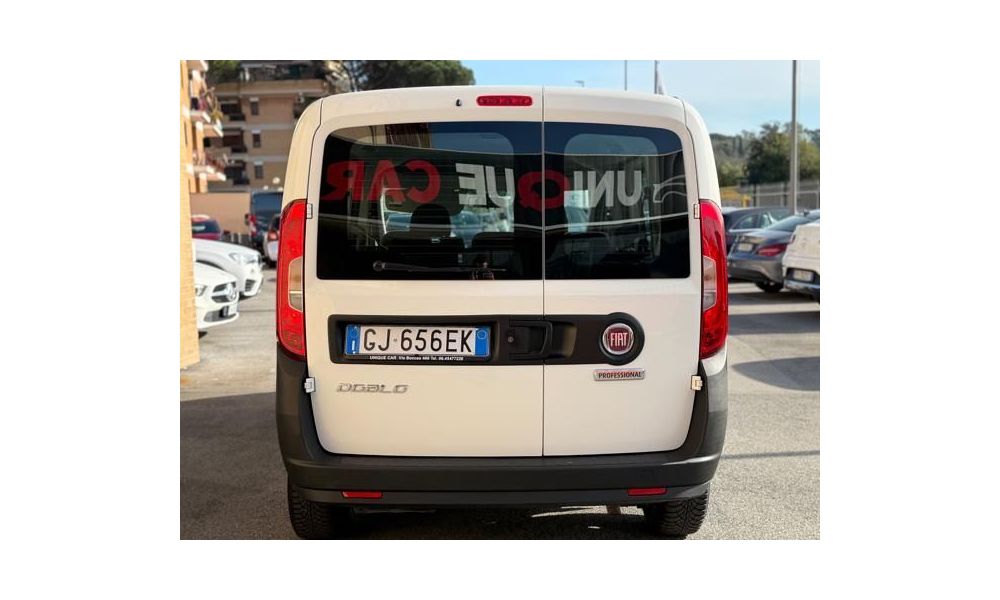443853
