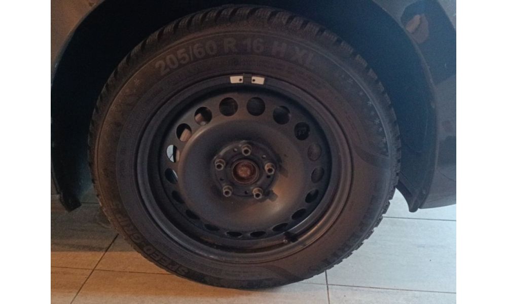 96333