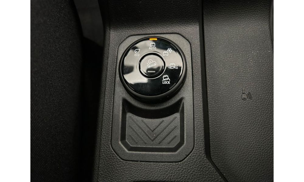 637845