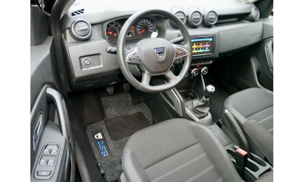 977749