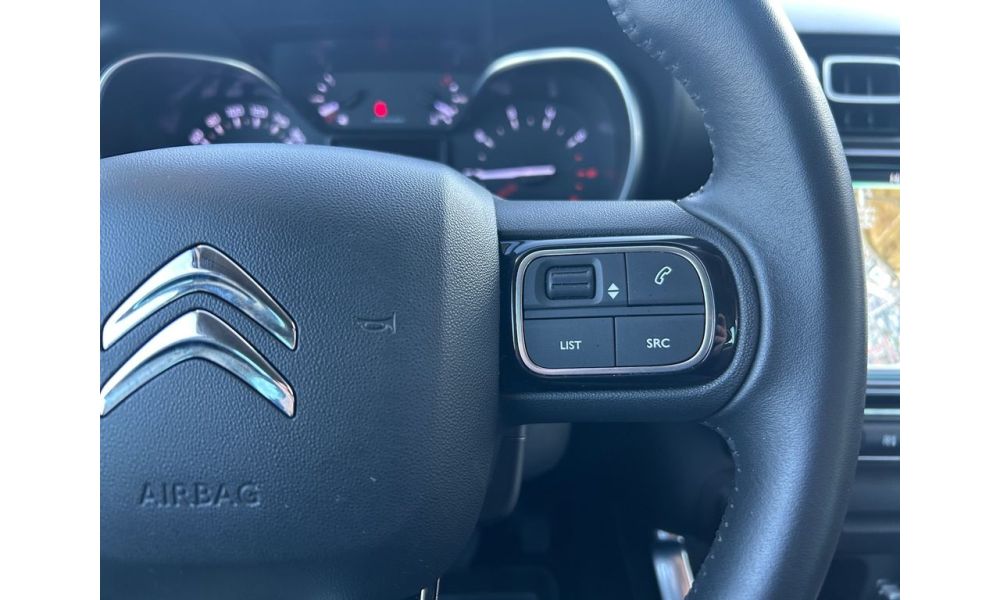 399683