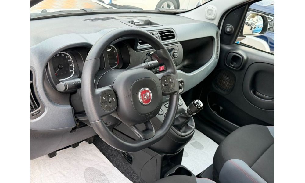 890785