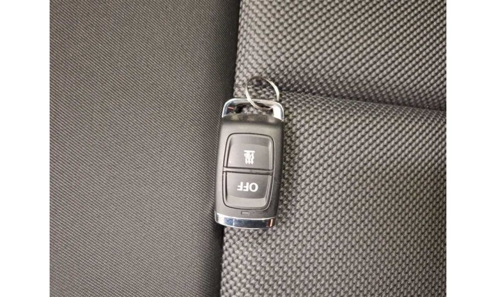 331135