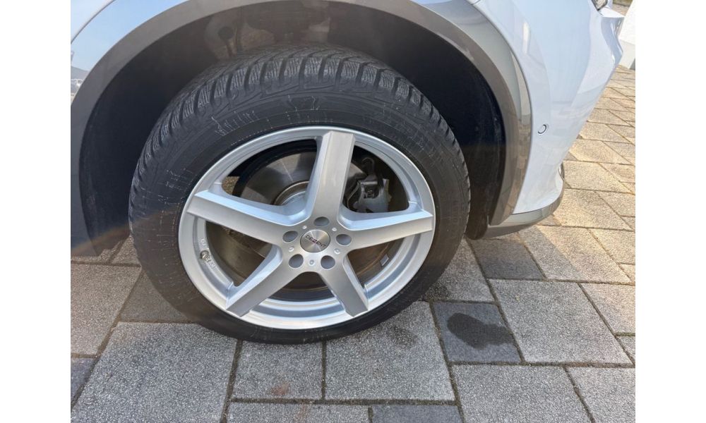 247627
