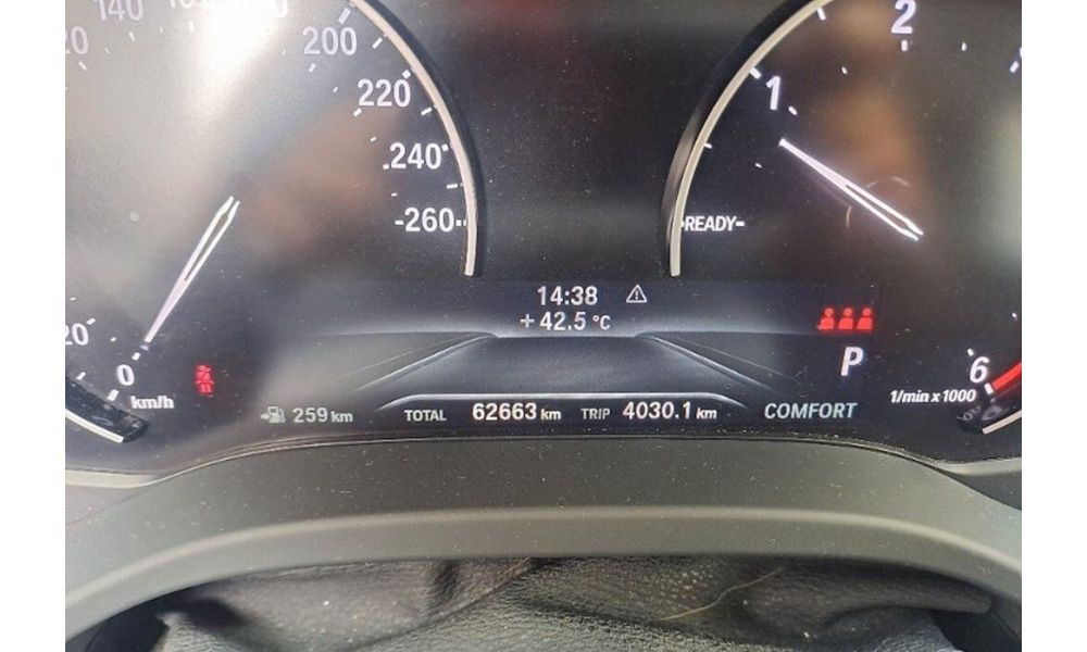 918258