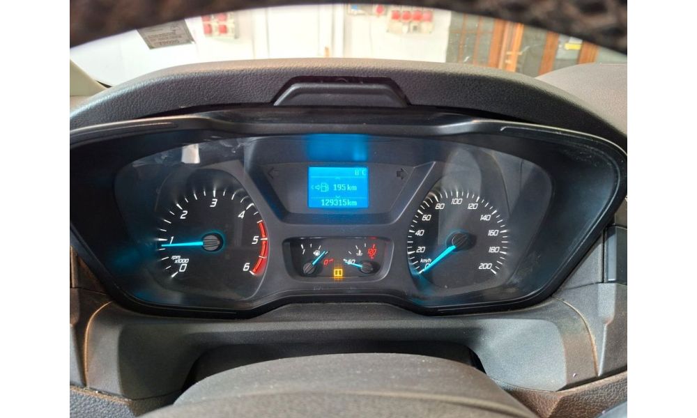 232935