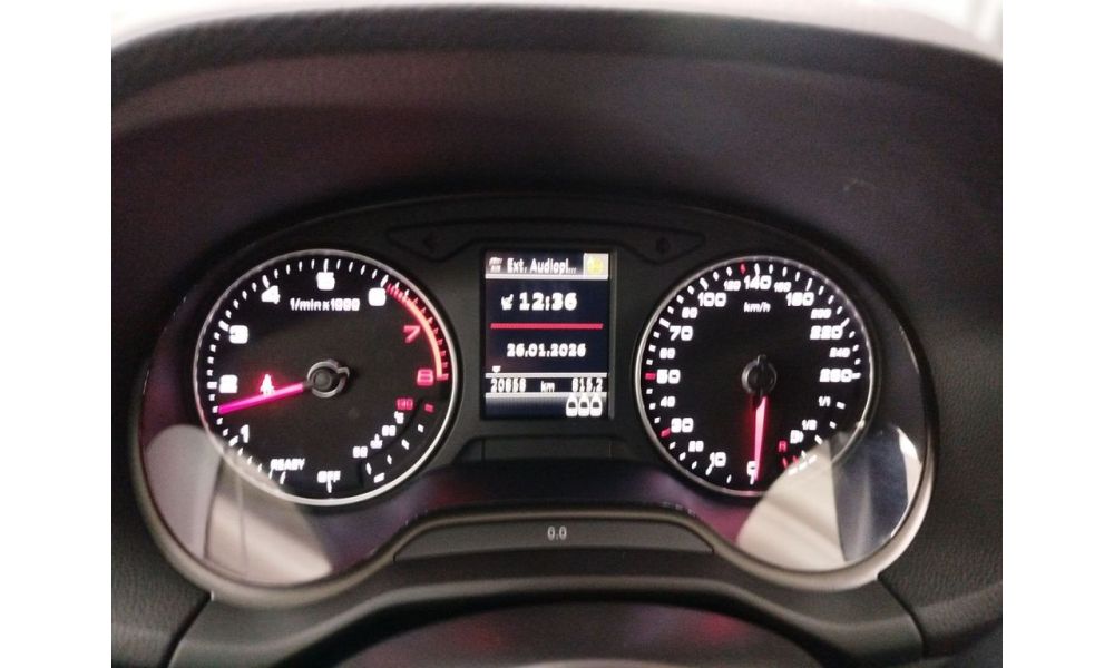 216352