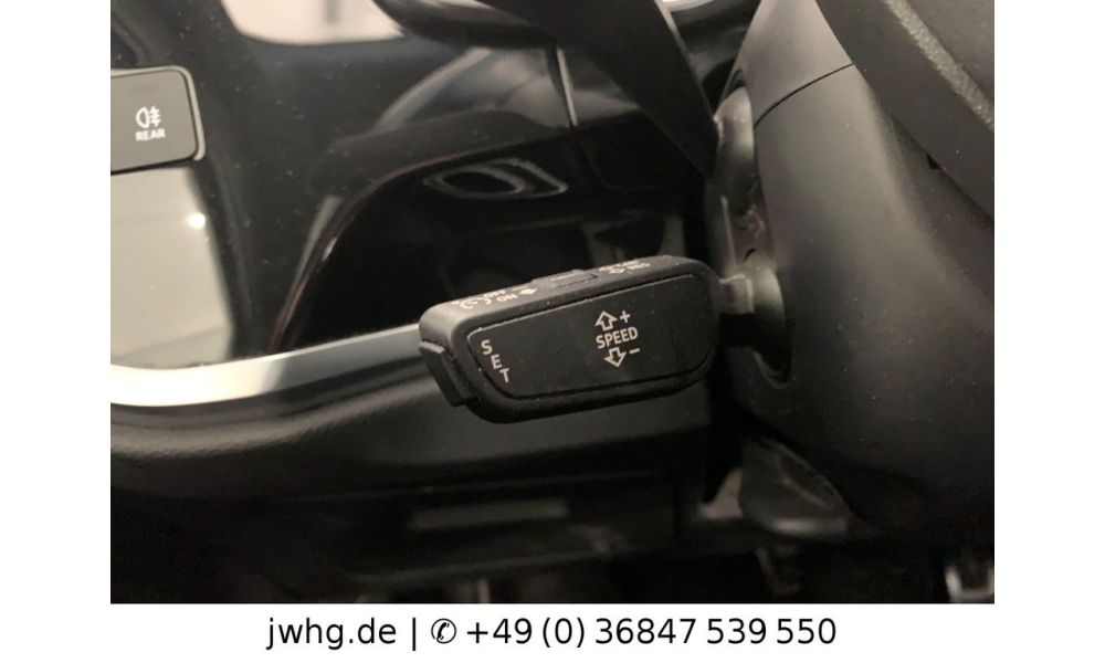 569110
