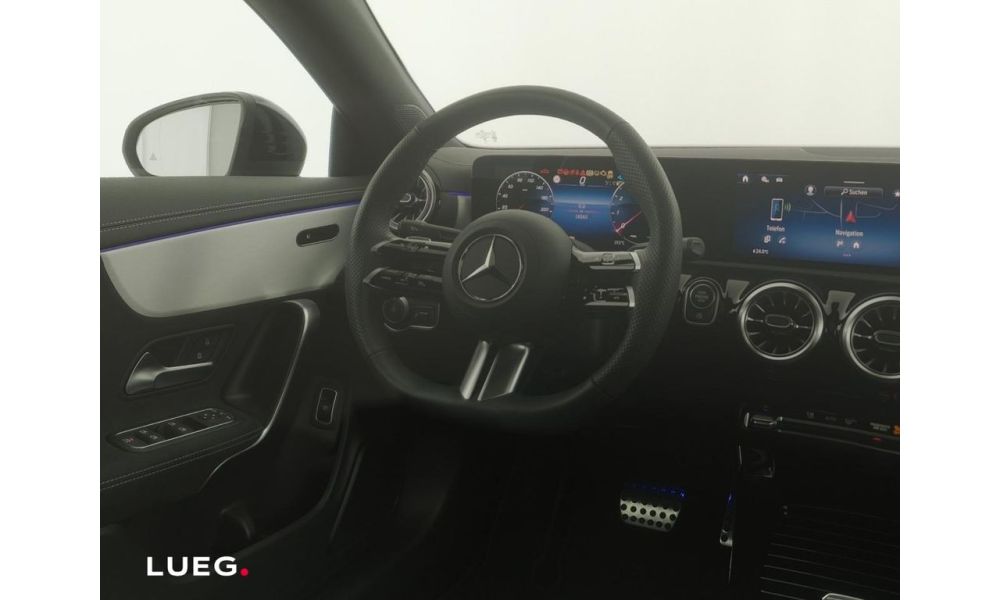 912687