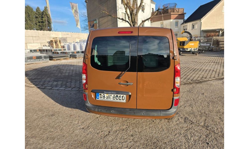 807324