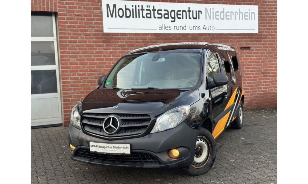 813587