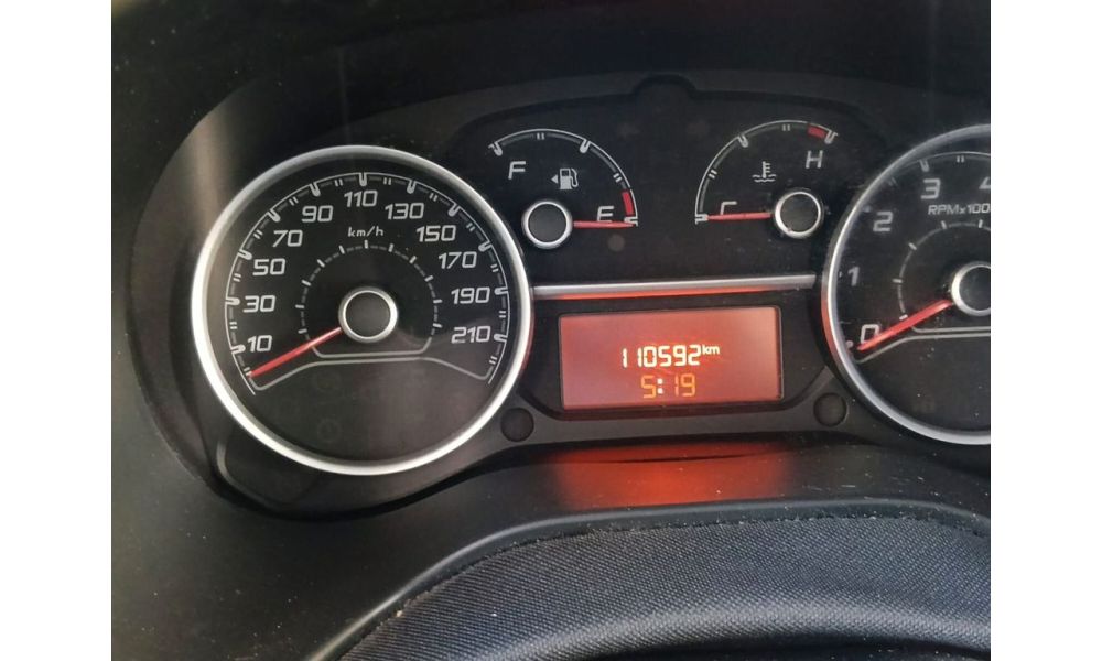 325647