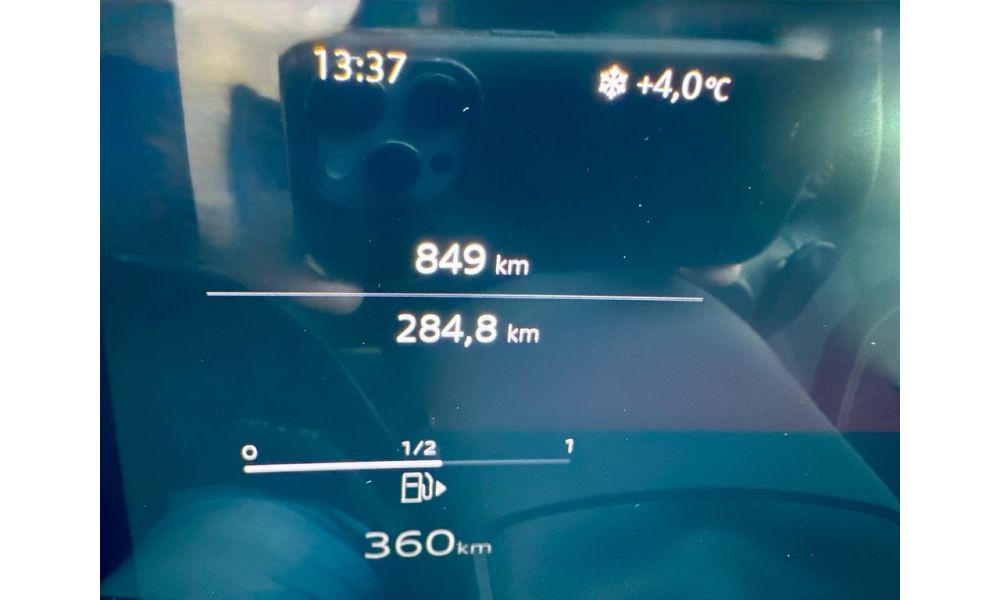 467383
