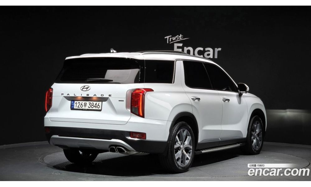 196863