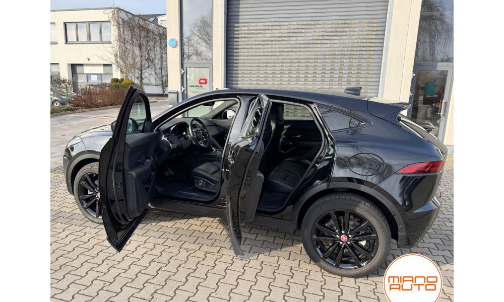 481300