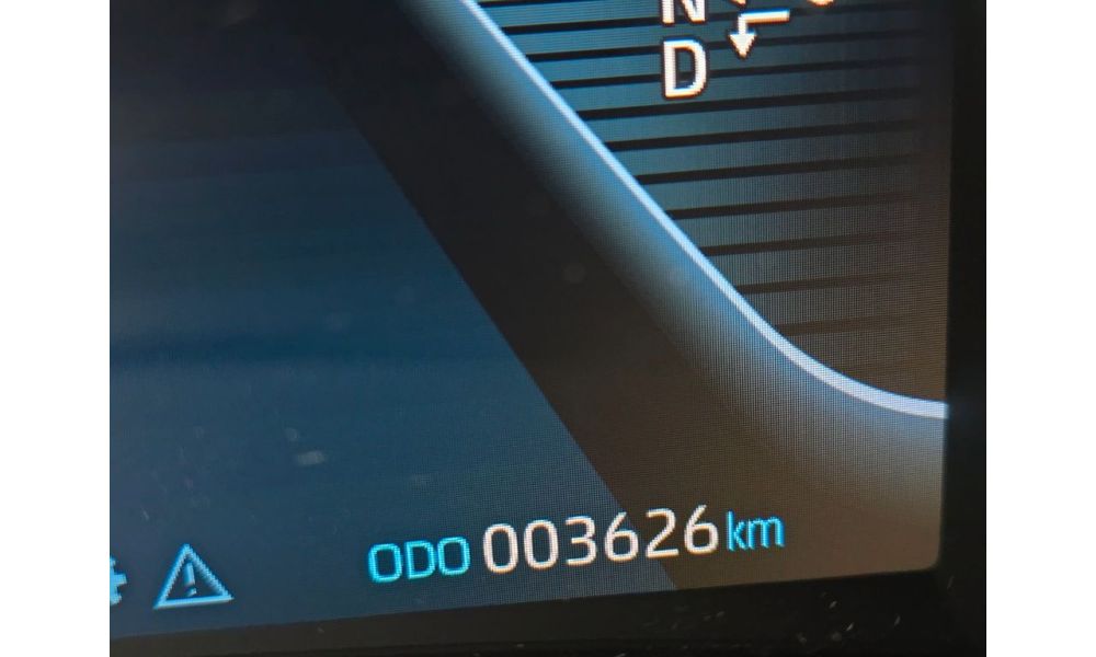 548227