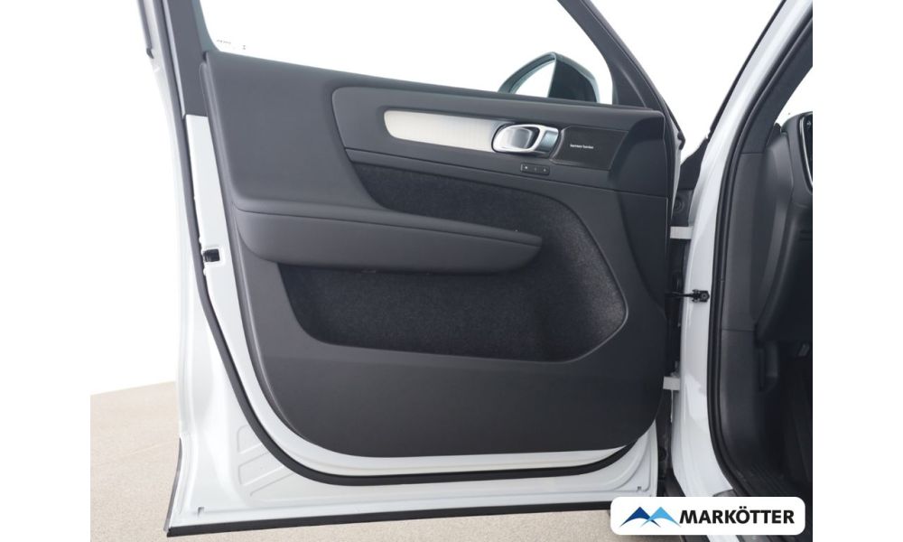 267353
