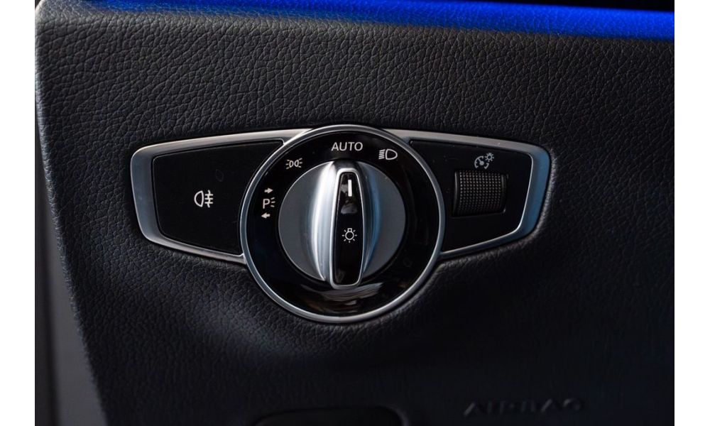 966858