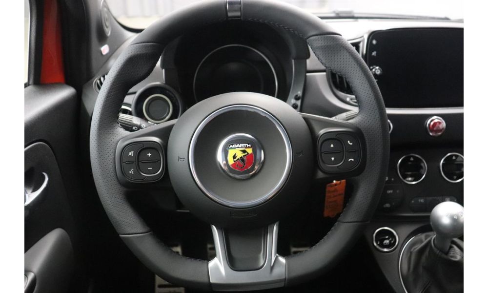 988657