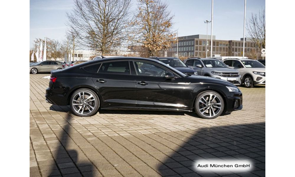 908718