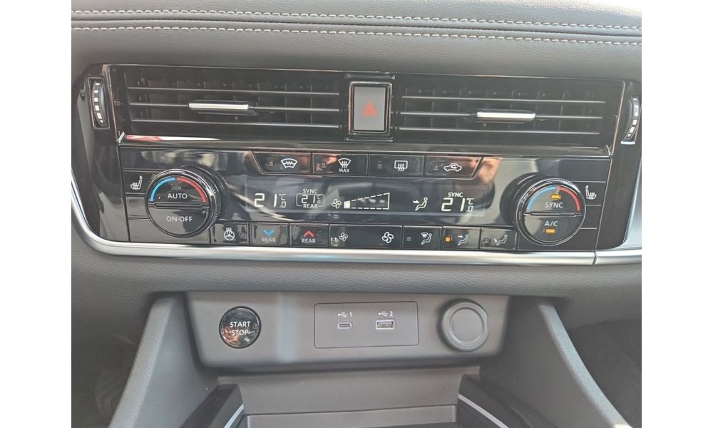 275763