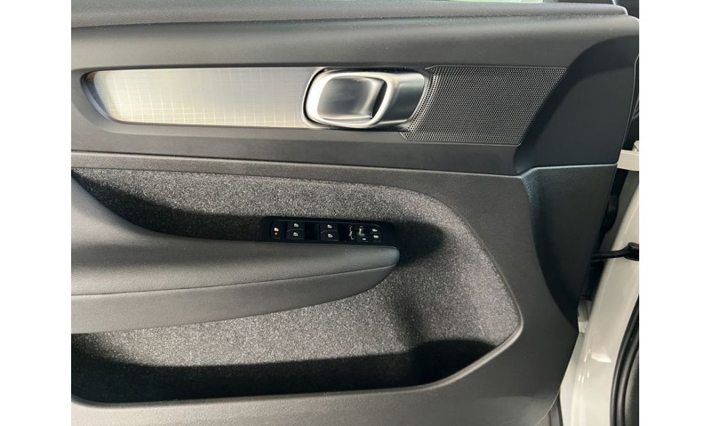 566417