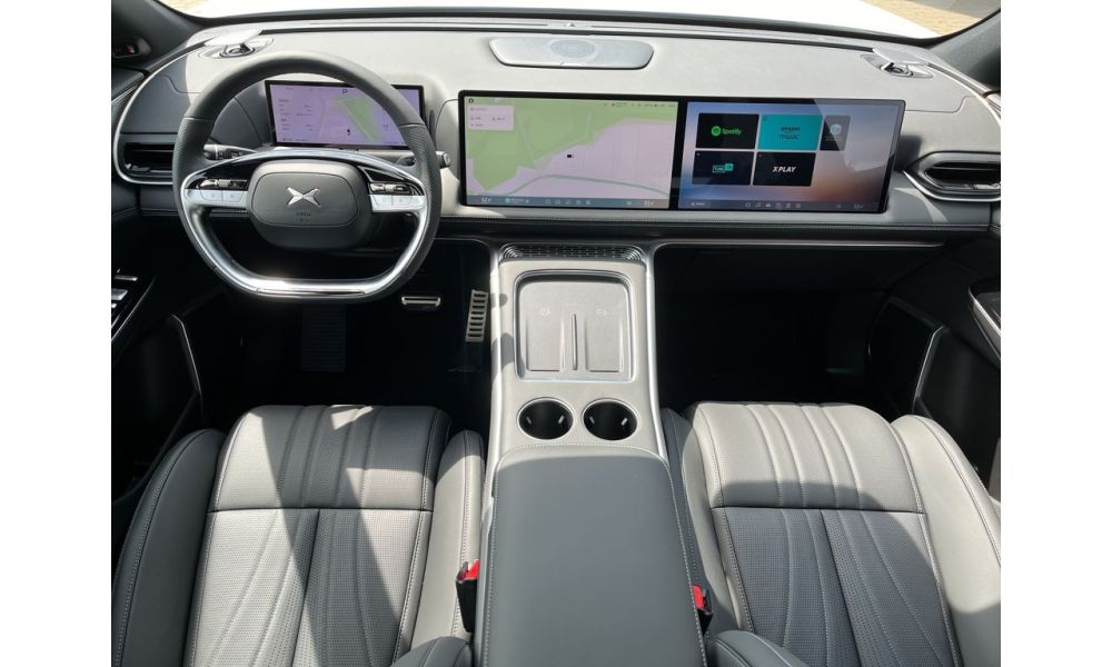 836069