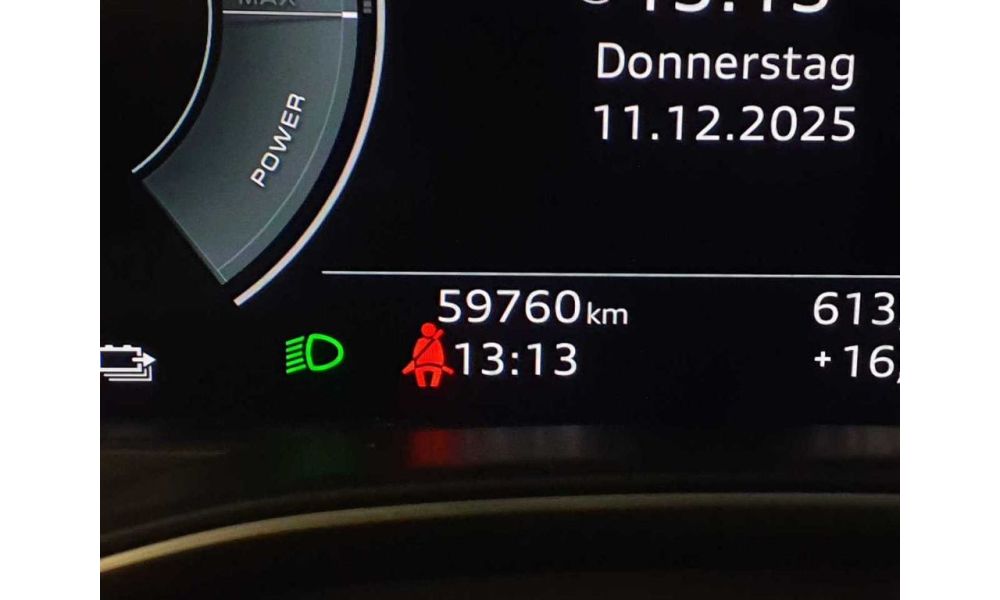 914218