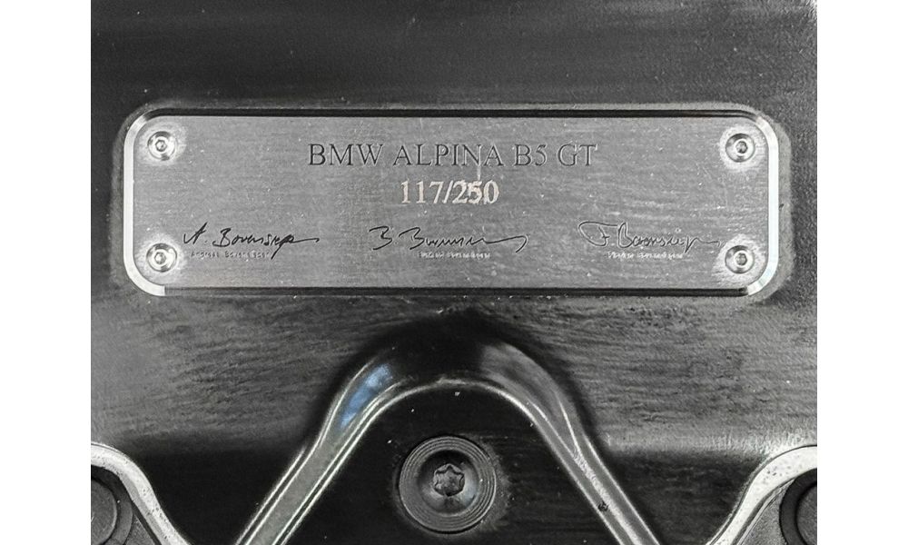 541123