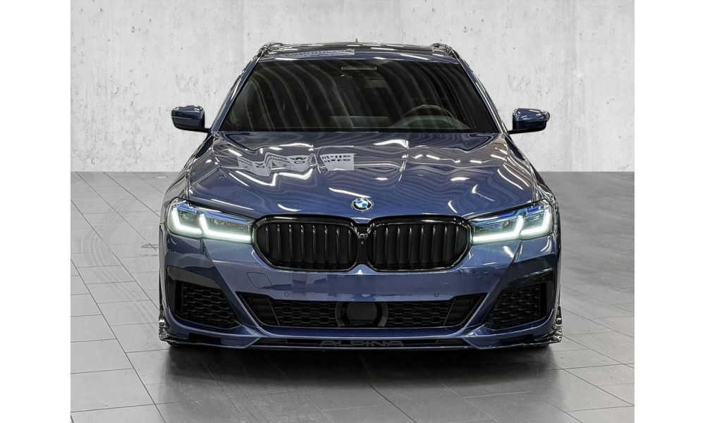 320163