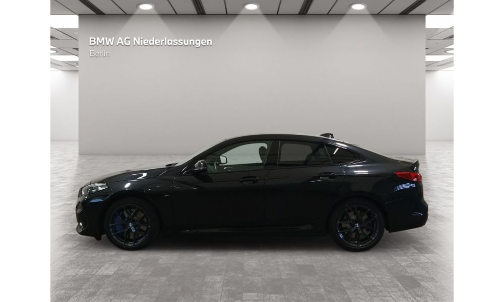 306953