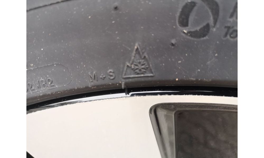 452246
