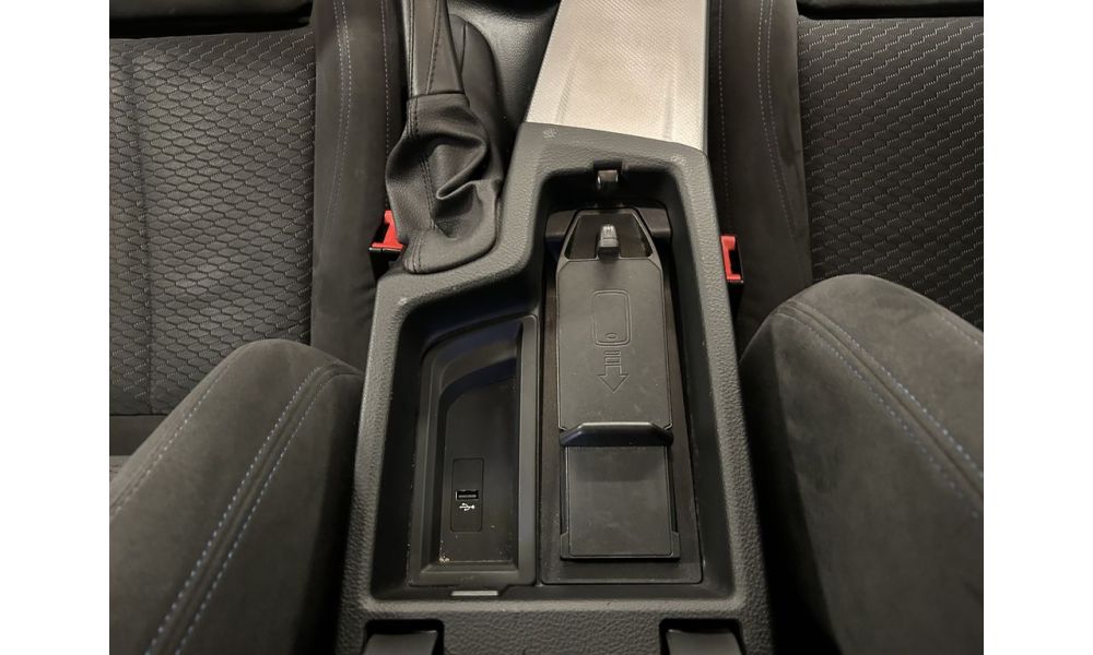 399061
