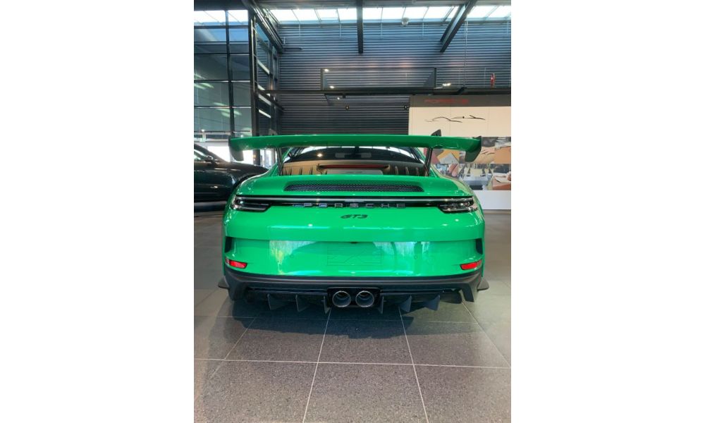 996817