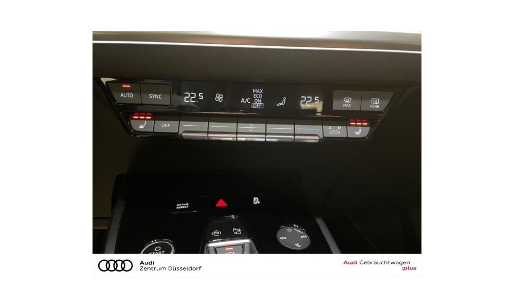 226808