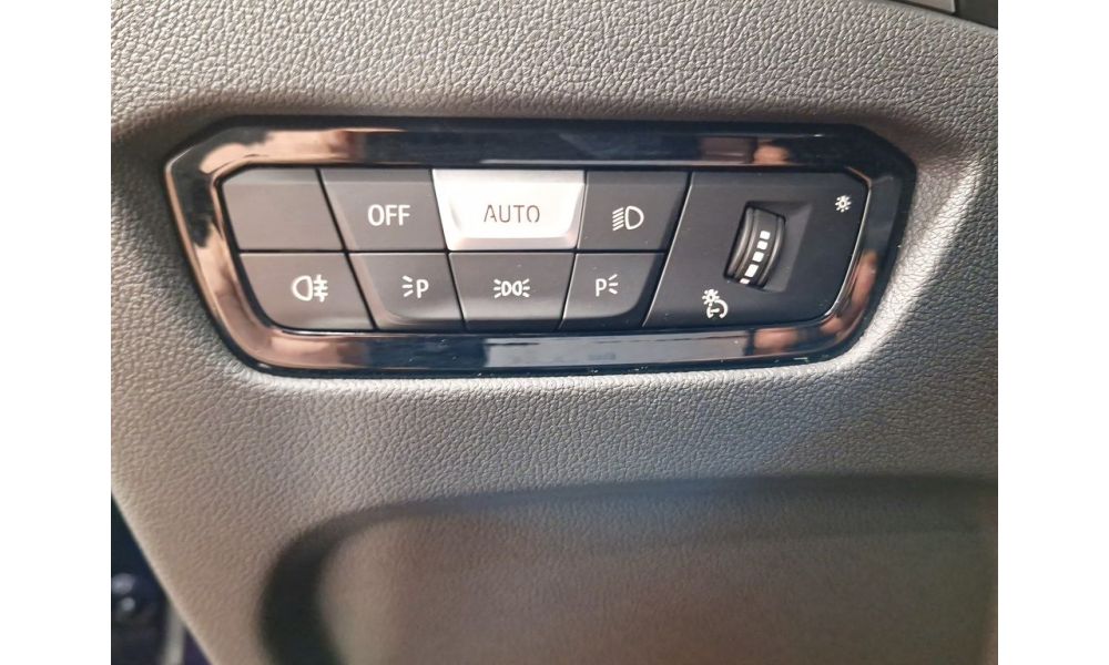 258873