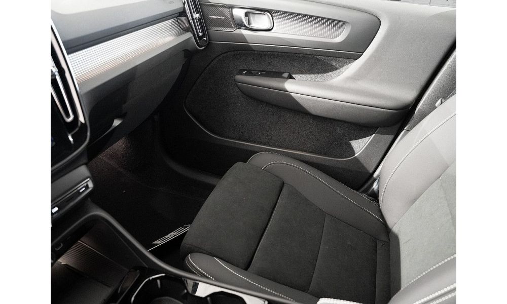 504812