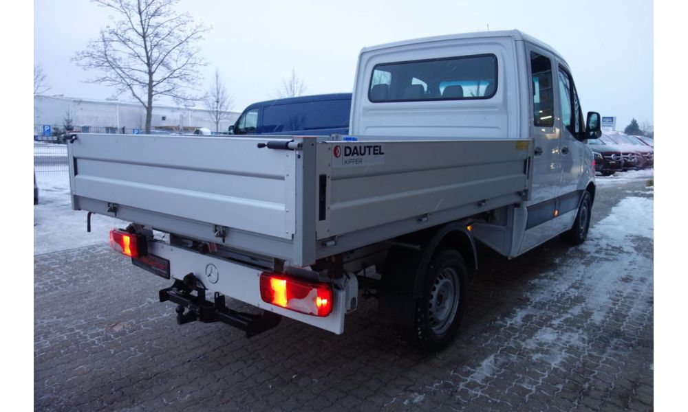 686101