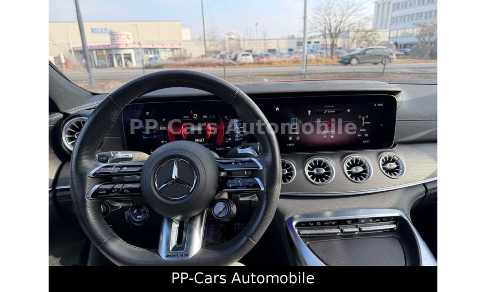 912588
