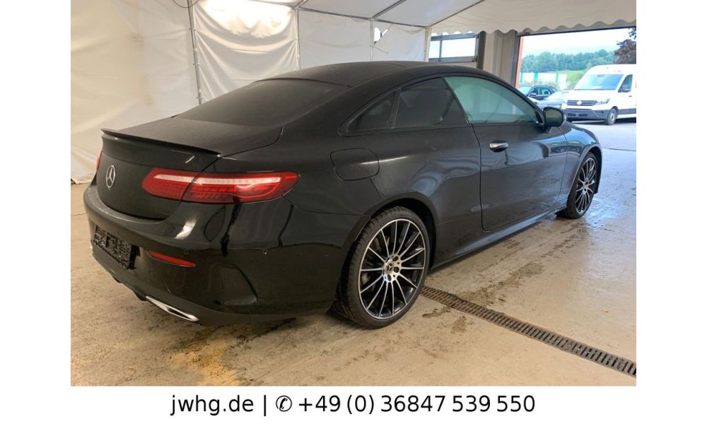 284020