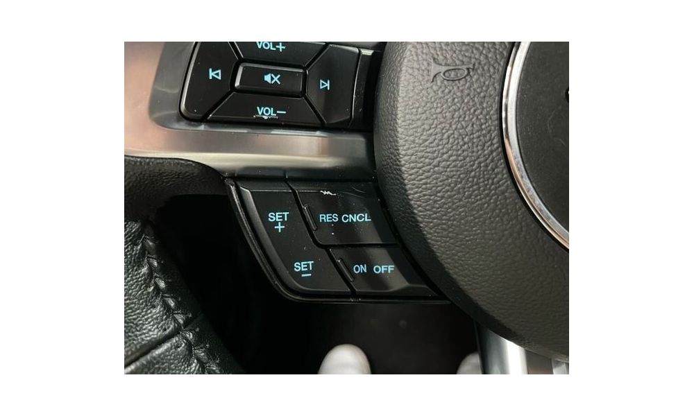85693