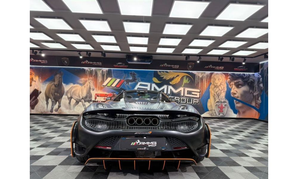 919304