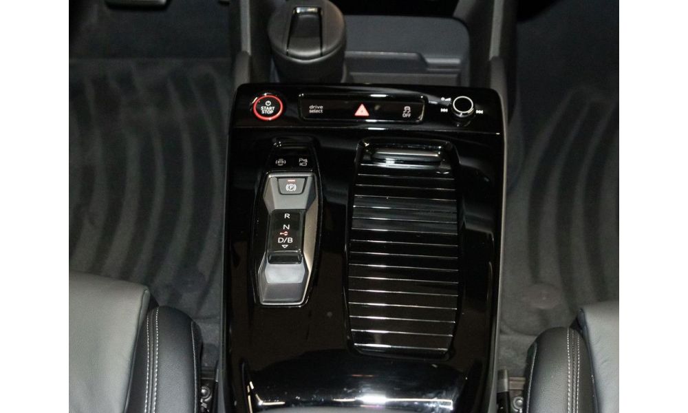 300204