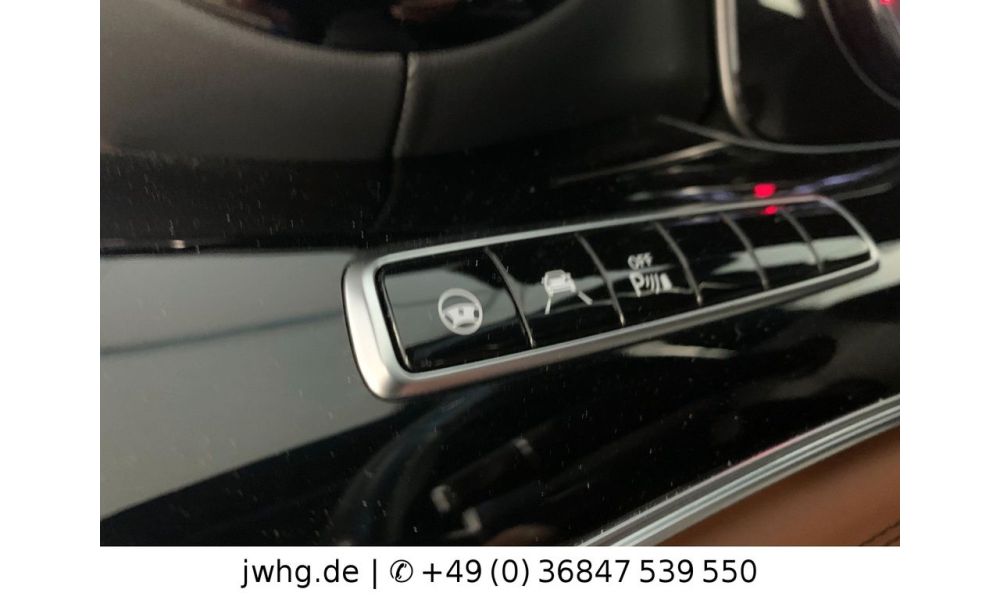 690810