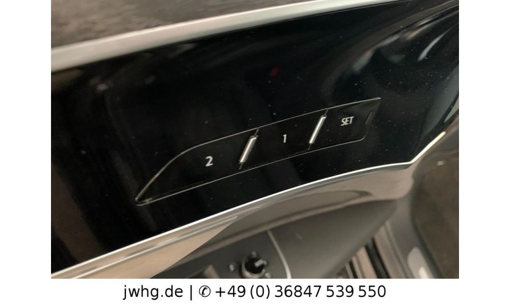 582878