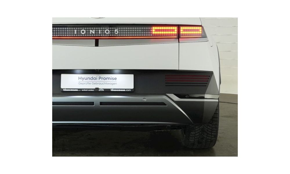 815963