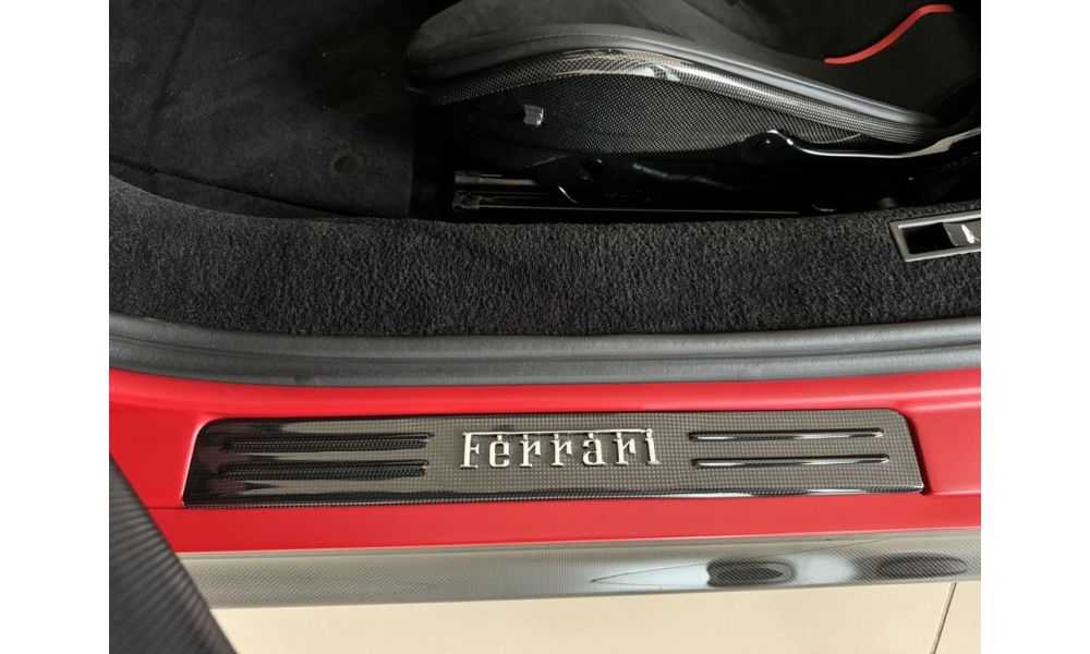 808834