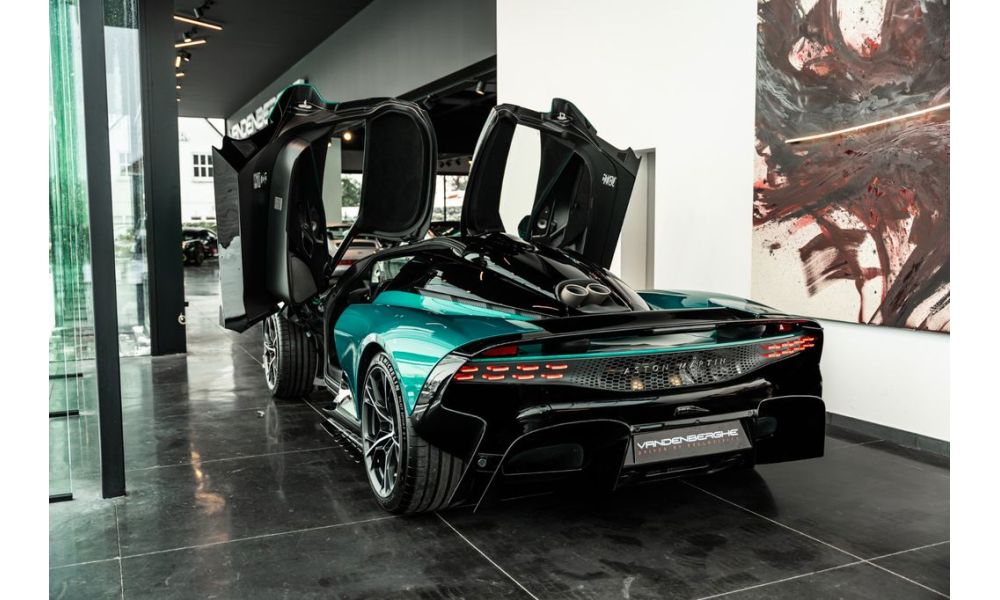 972964