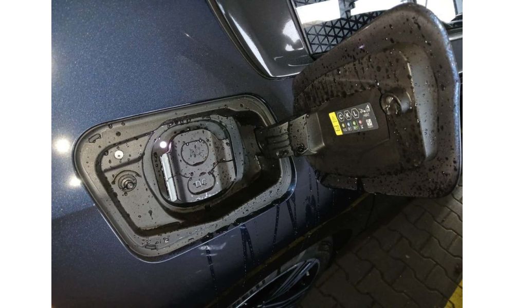 342583