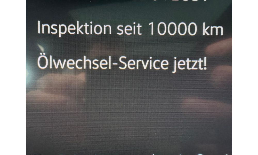 402111